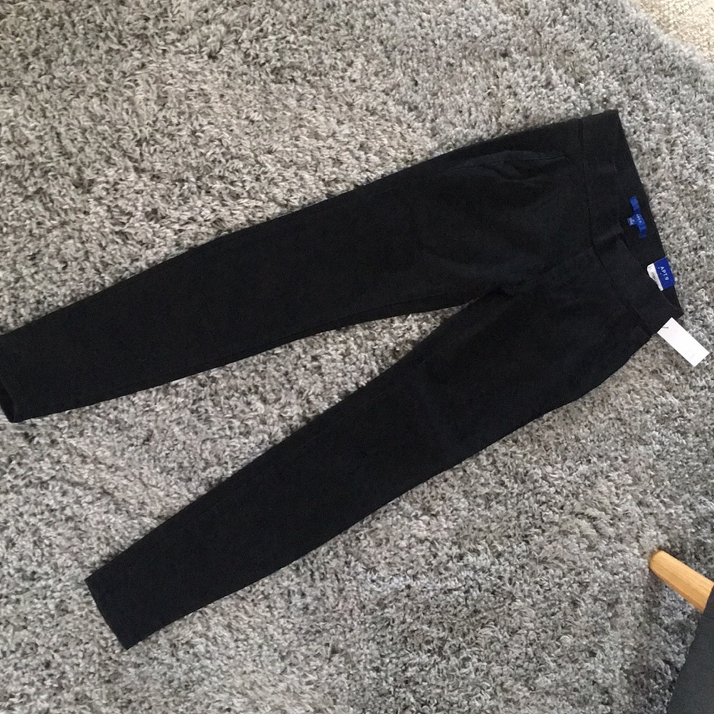NWT Apt. 9 Skinny Midrise Blk Denim Jeans Size 4